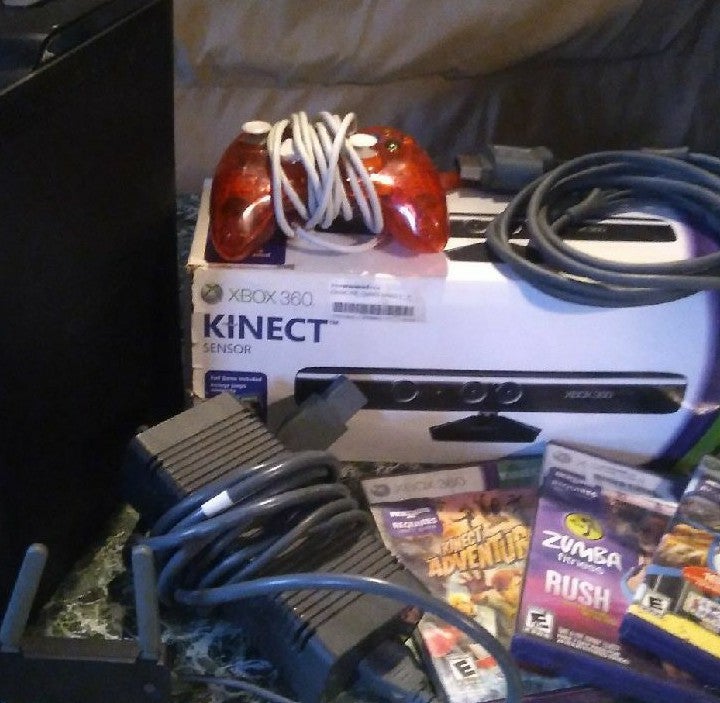 Xbox 360 Elite Console Bundle (UPDATED)