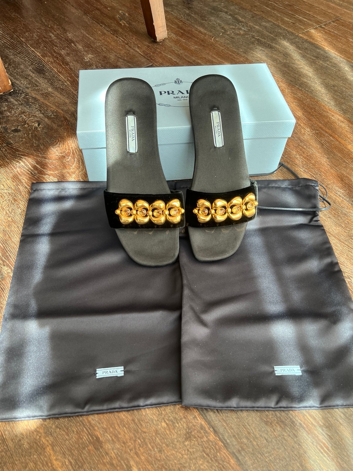 sandals