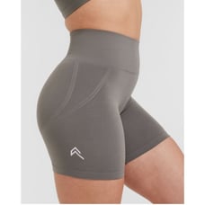 New ONER Active Effortless Seamless Biker Shorts in Ash Grey Size Medium