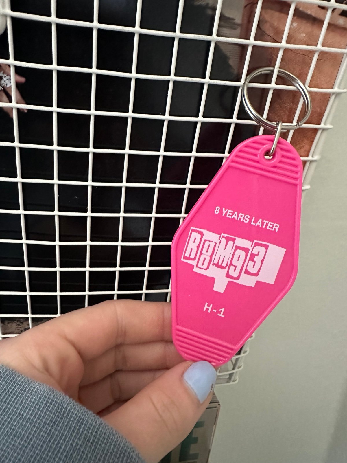 halsey room 93 keychain