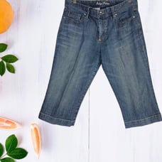 Capri Jeans