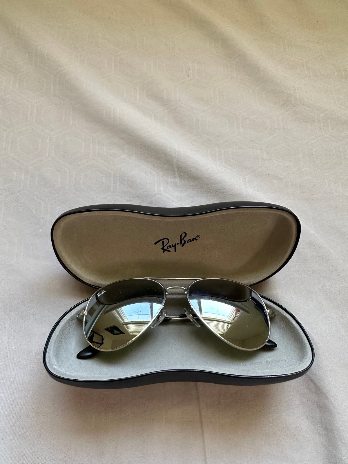 Ray-Ban Aviator Sunglasses