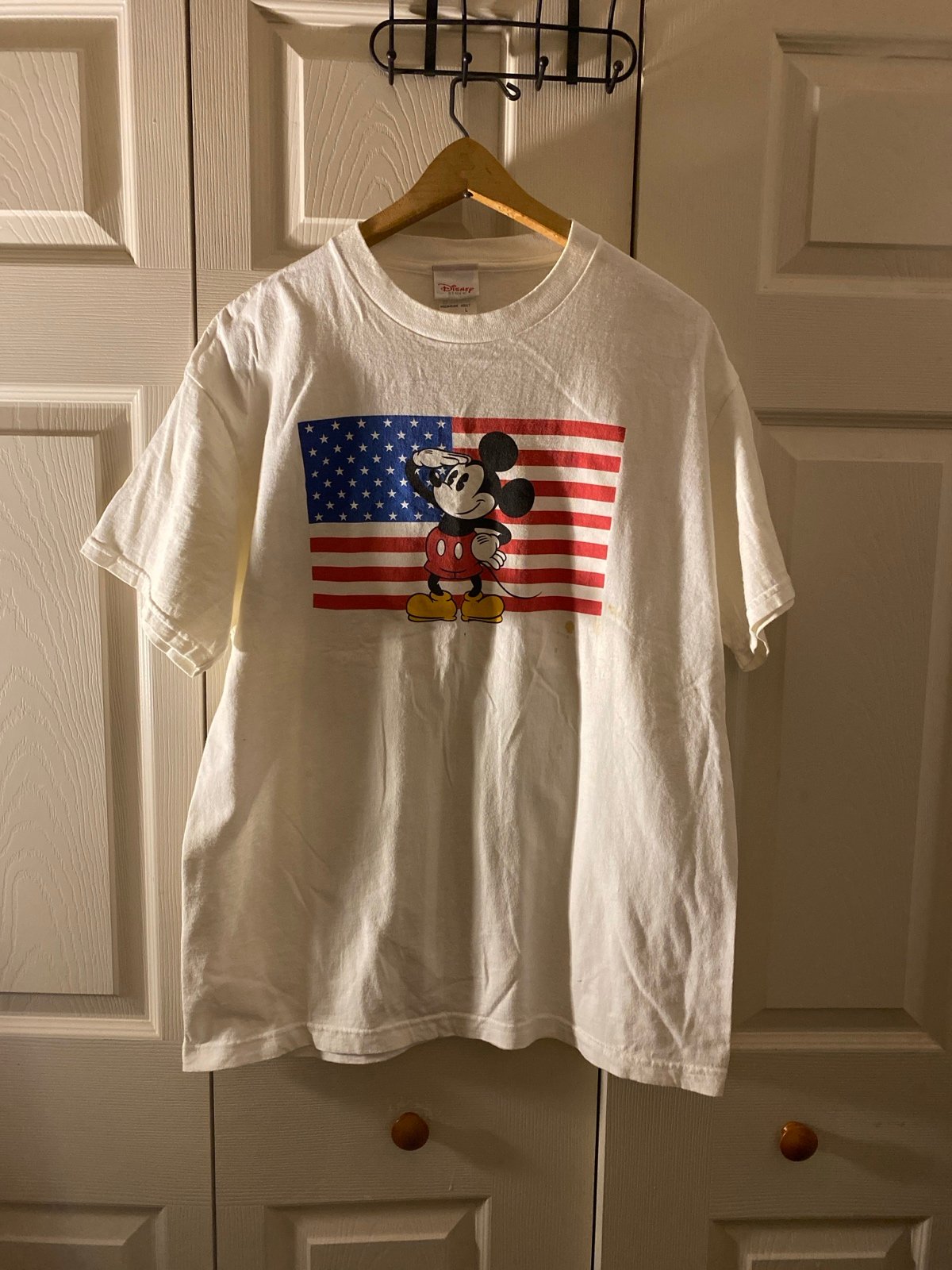 Disney Mickey Mouse American Flag USA Vintage Y2K Collectible White T-Shirt