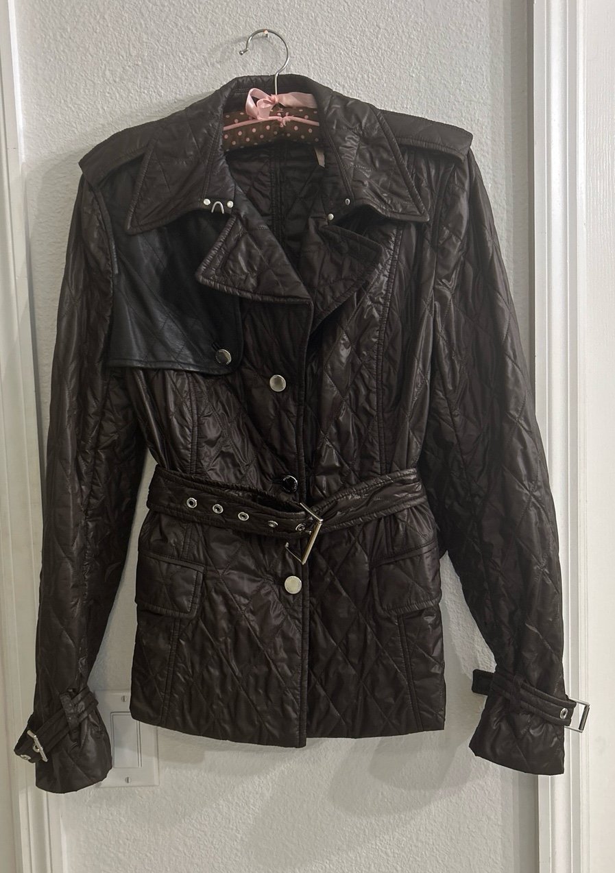 QUILTED BROWN BELTED JACKET W/ FAUX LEATHER PATCHES-MADE IN ITALY & BRAND NEW