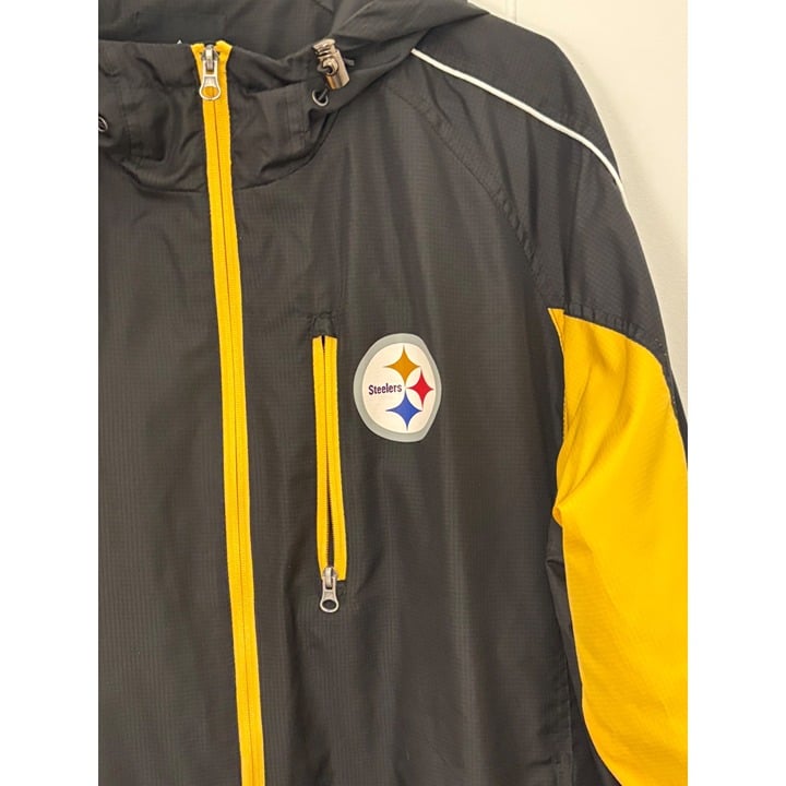 Official NFL Men's XL Pittsburgh Steeler's Jacket Hooded