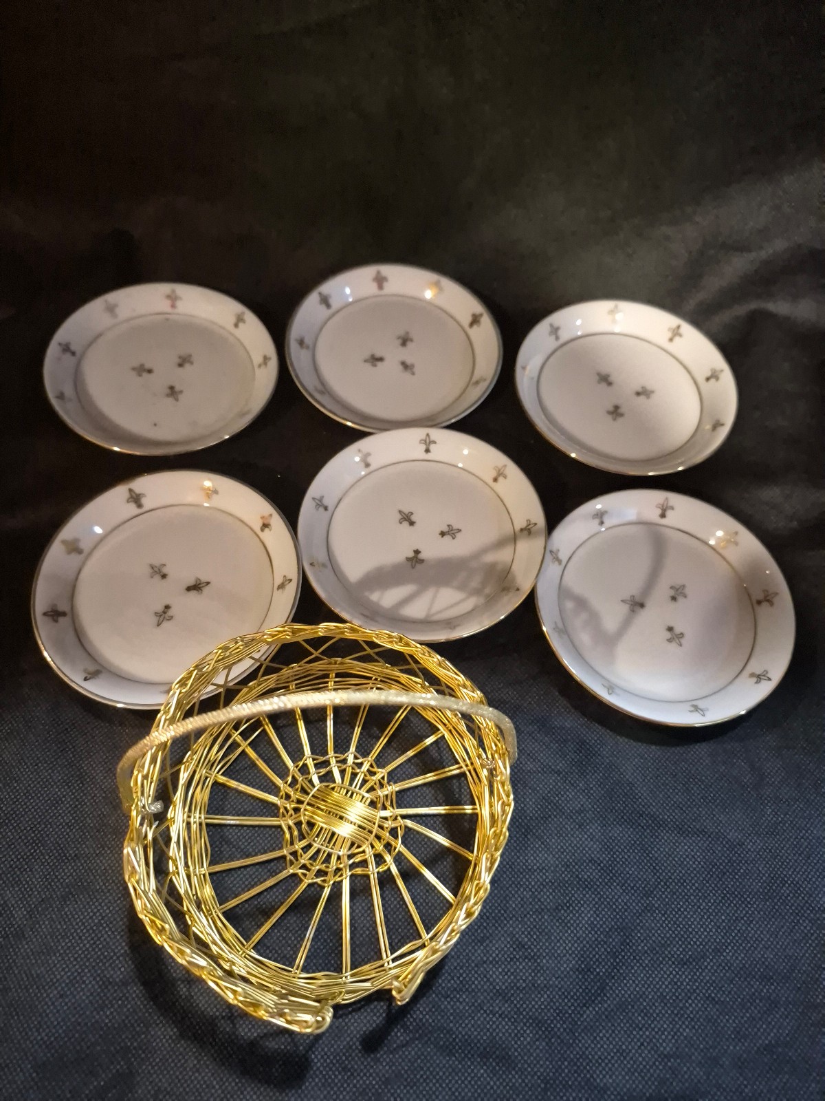 Andrea by Sadek Gold Vintage Plates | Mercari