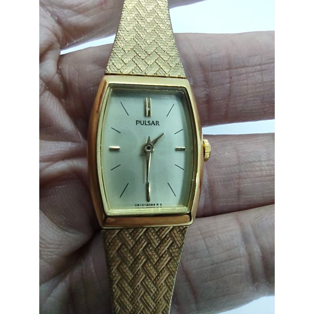 Pulsar Women's Vintage Watch V810-XO70 RO 495-168 V810-A064 R2