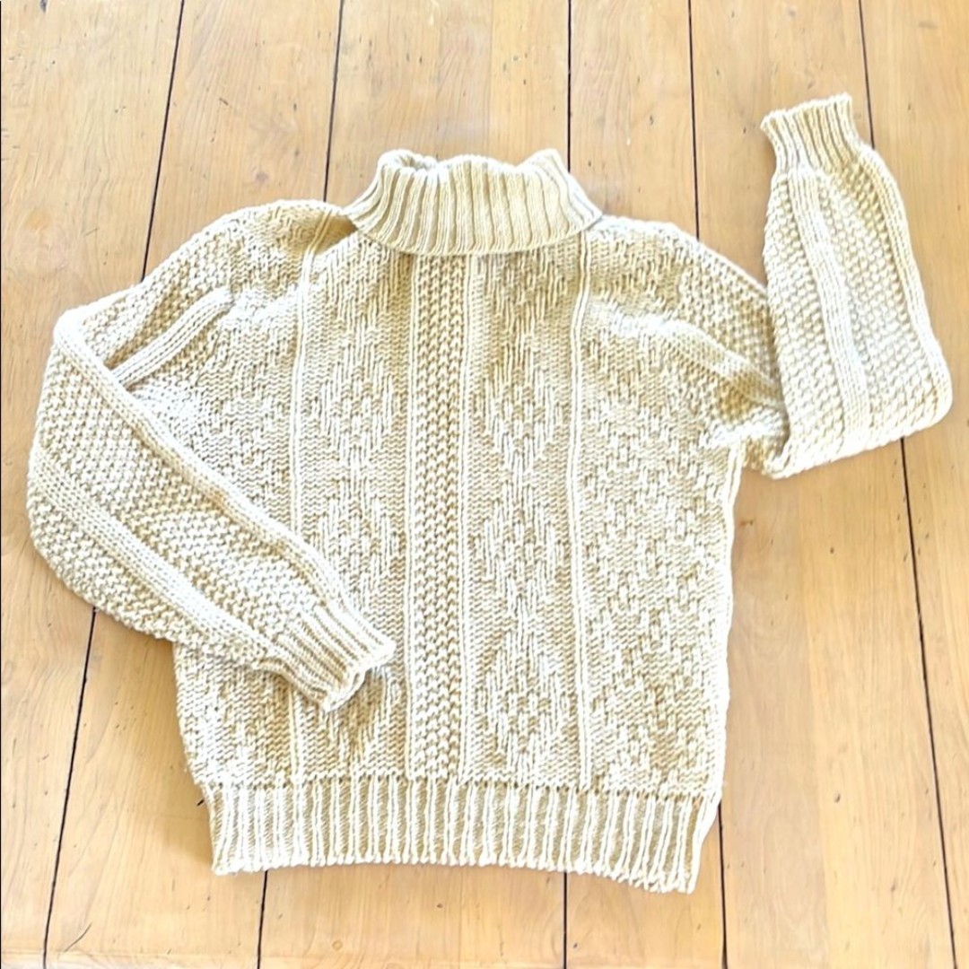 Vintage 70s Cozy Cream Shetland Wool Knit Sweater