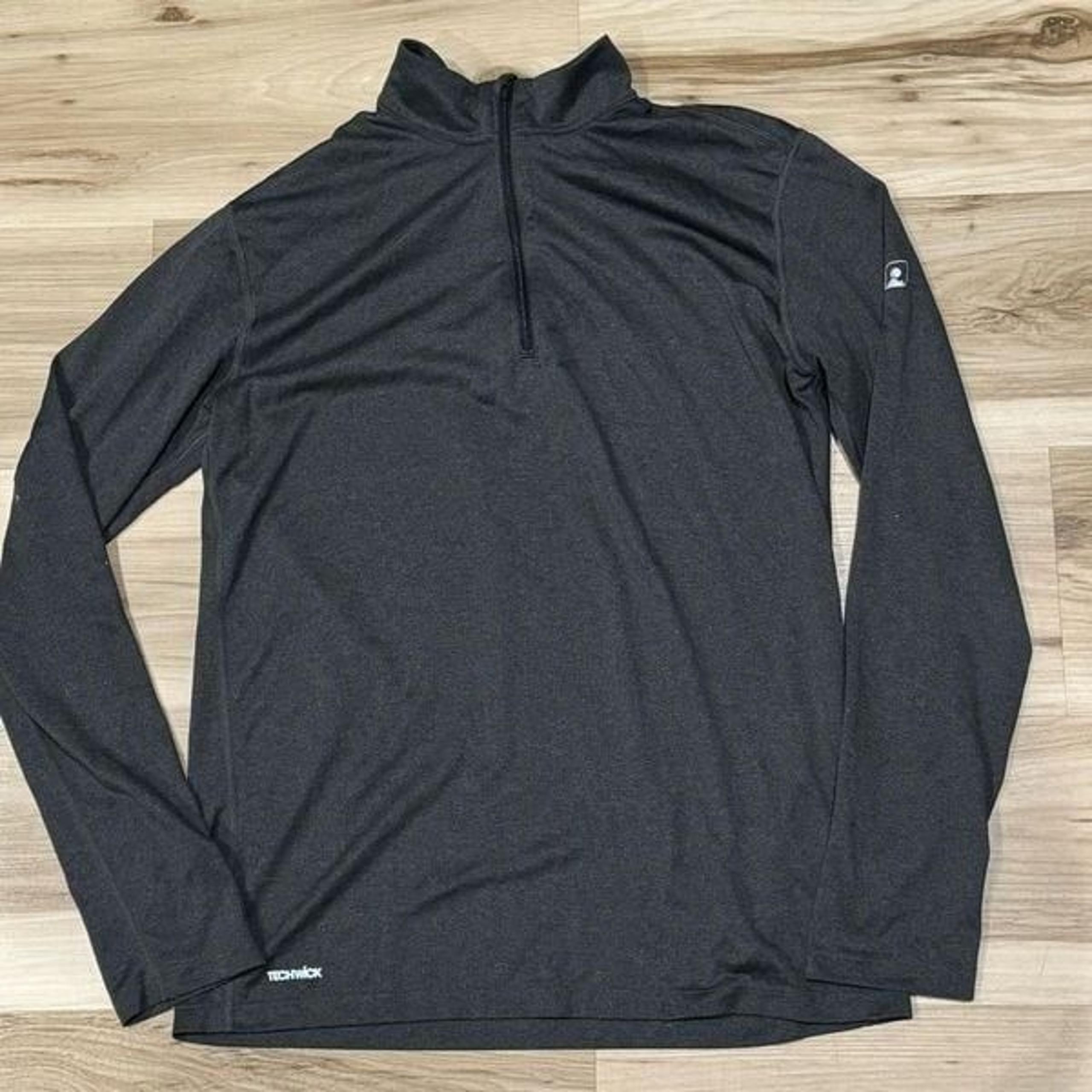 Eastern Mountain Sports Techwick Half Zip Pullover Men’s Small