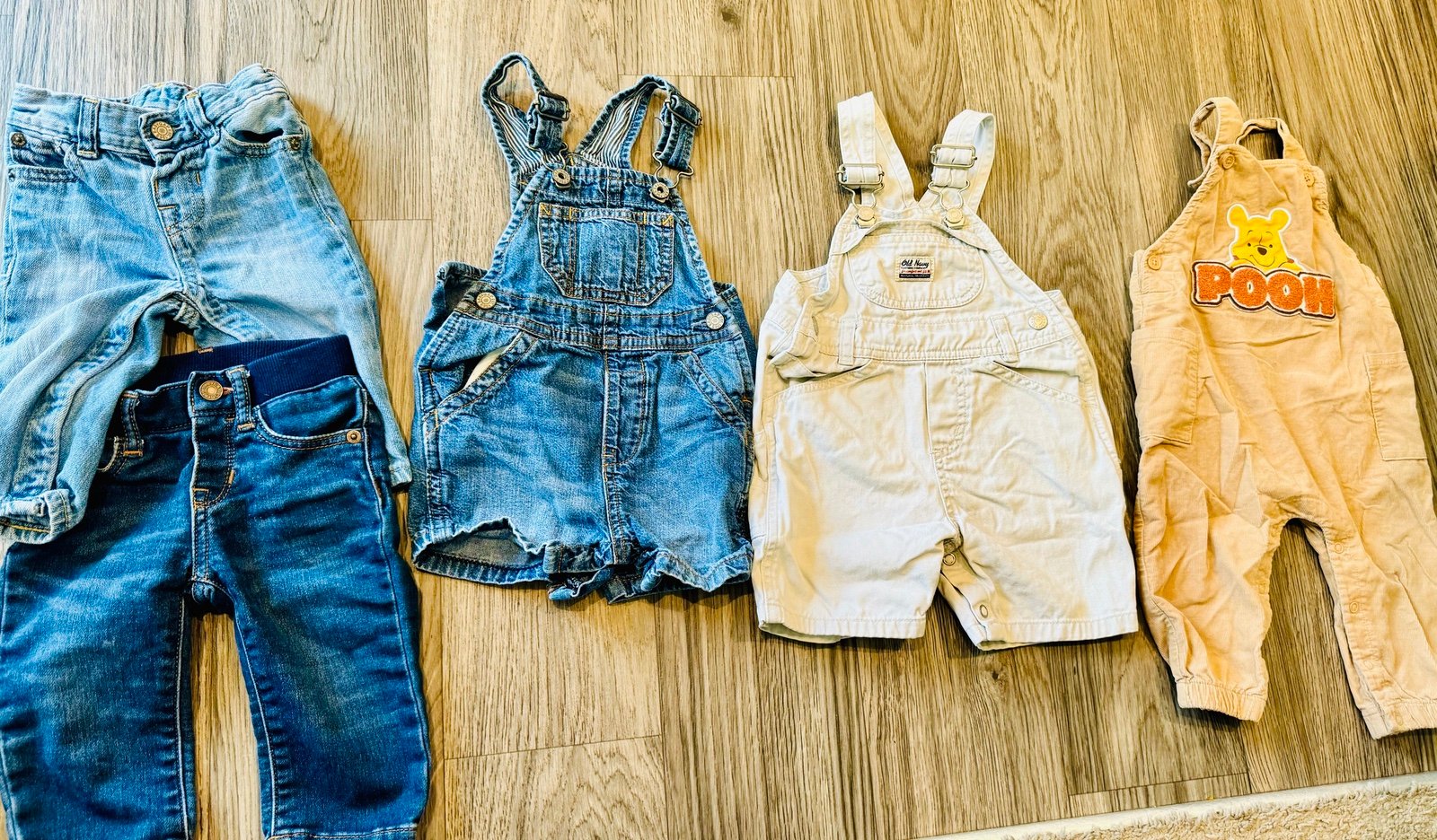 Baby clothes