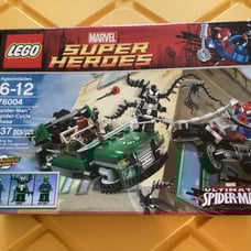 LEGO Marvel Super Heroes SPIDER-MAN SPIDER CYCLE CHASE