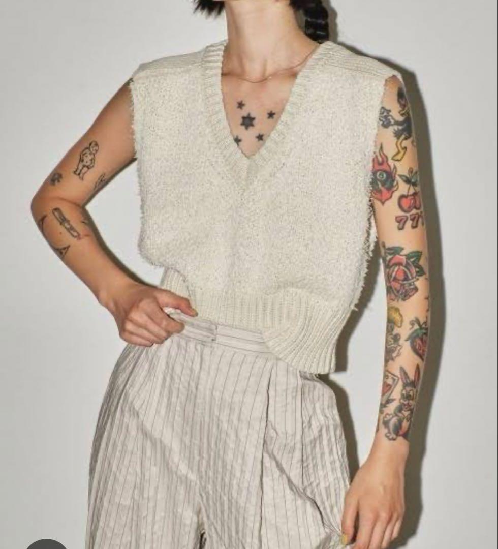 Todayful Mixyarn Compact Knit Vest