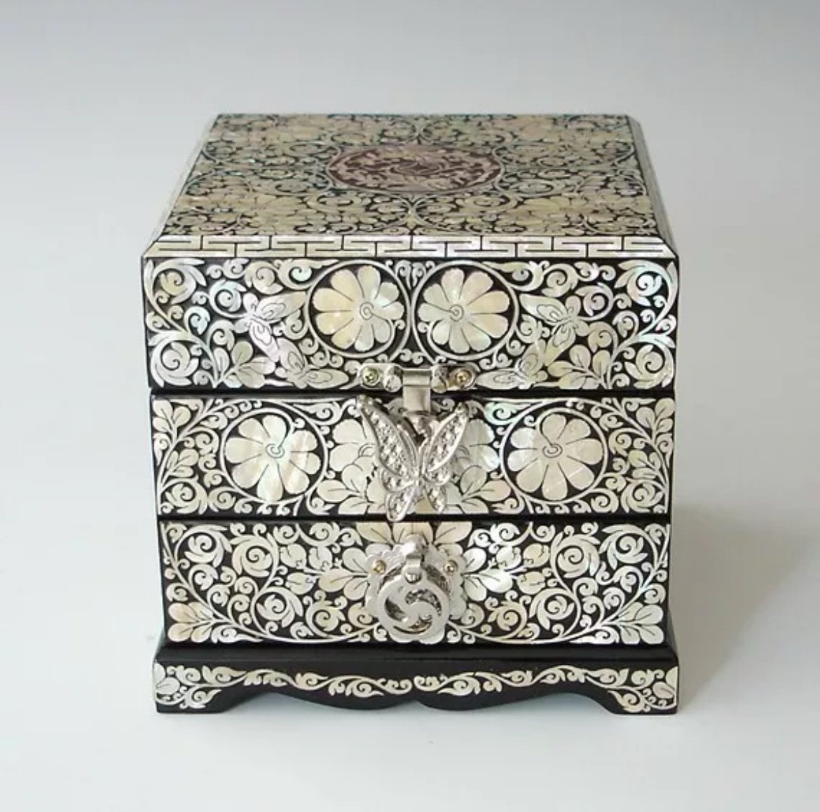 Mother of pearl Phoenix Korean jewelry box
