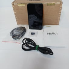 TIMMKOO Q5 Wifi 4 Full Touch Screen Mp3 Mp4 Player Bundle + Manual