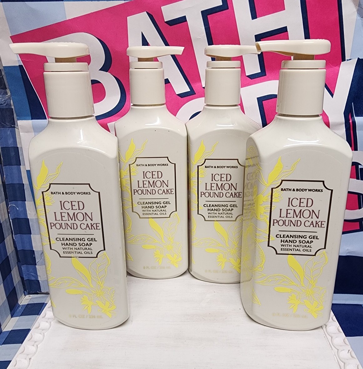 BBW Iced Lemon Pound Cake Hamd Soap Bundle♥️
