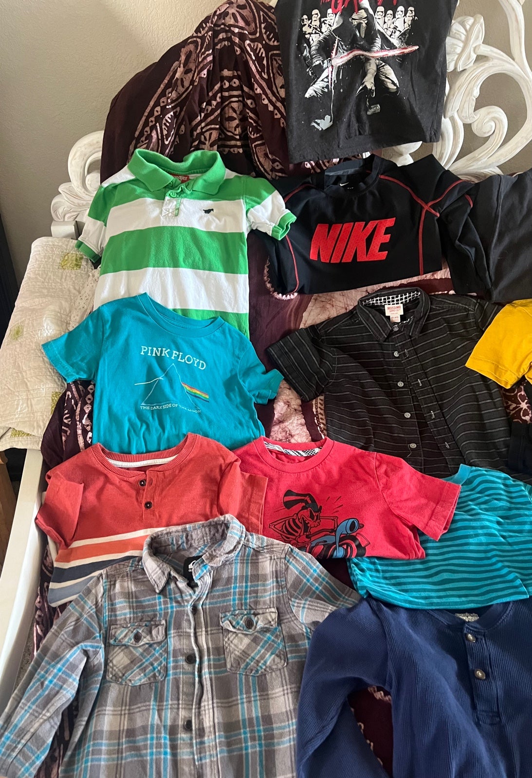 25 Boy shirts 4-5 T Hurley, Nike, Quicksilver