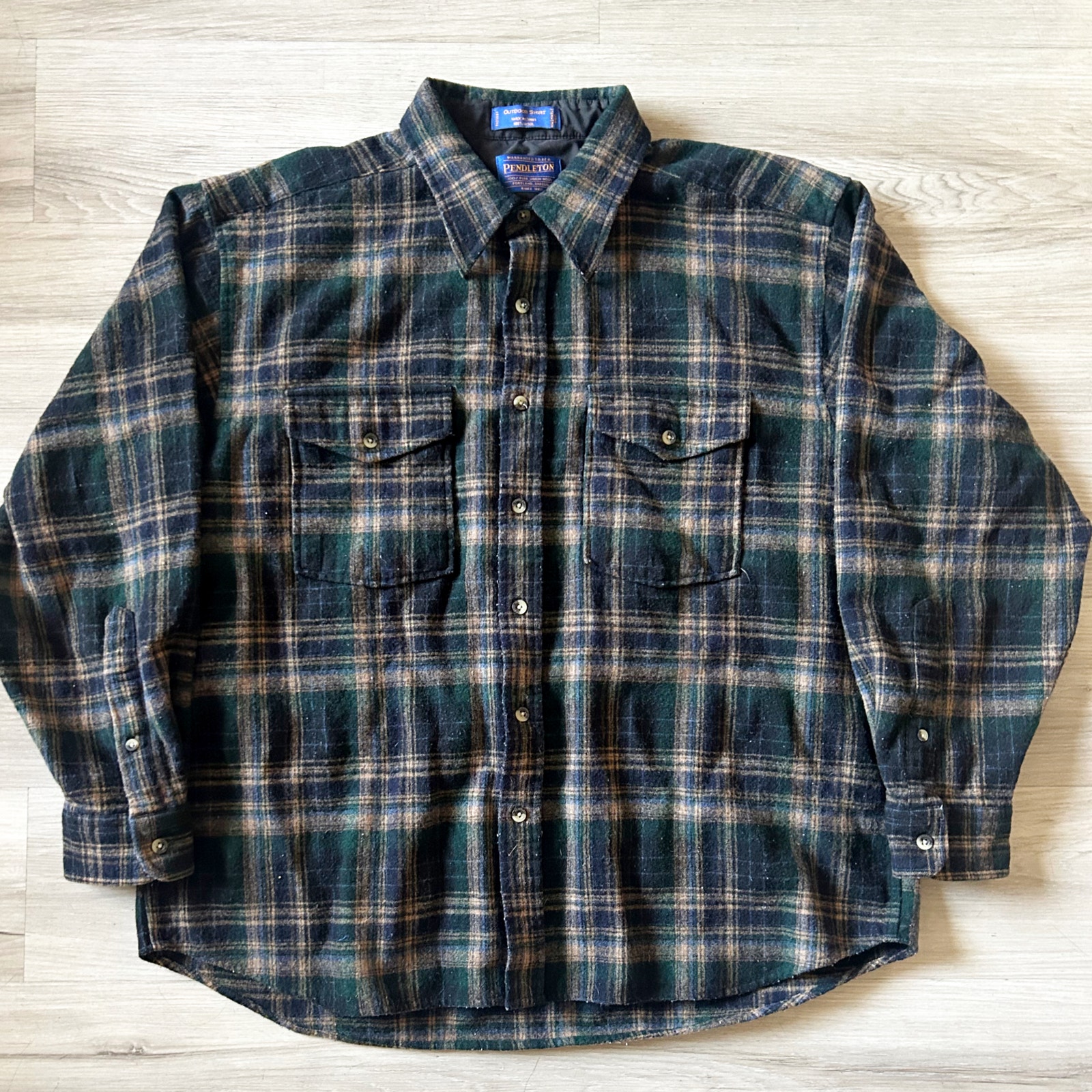 Pendleton Men's Blue Green Plaid Flannel 100% Virgin Wool Button Up Shirt Sz XL