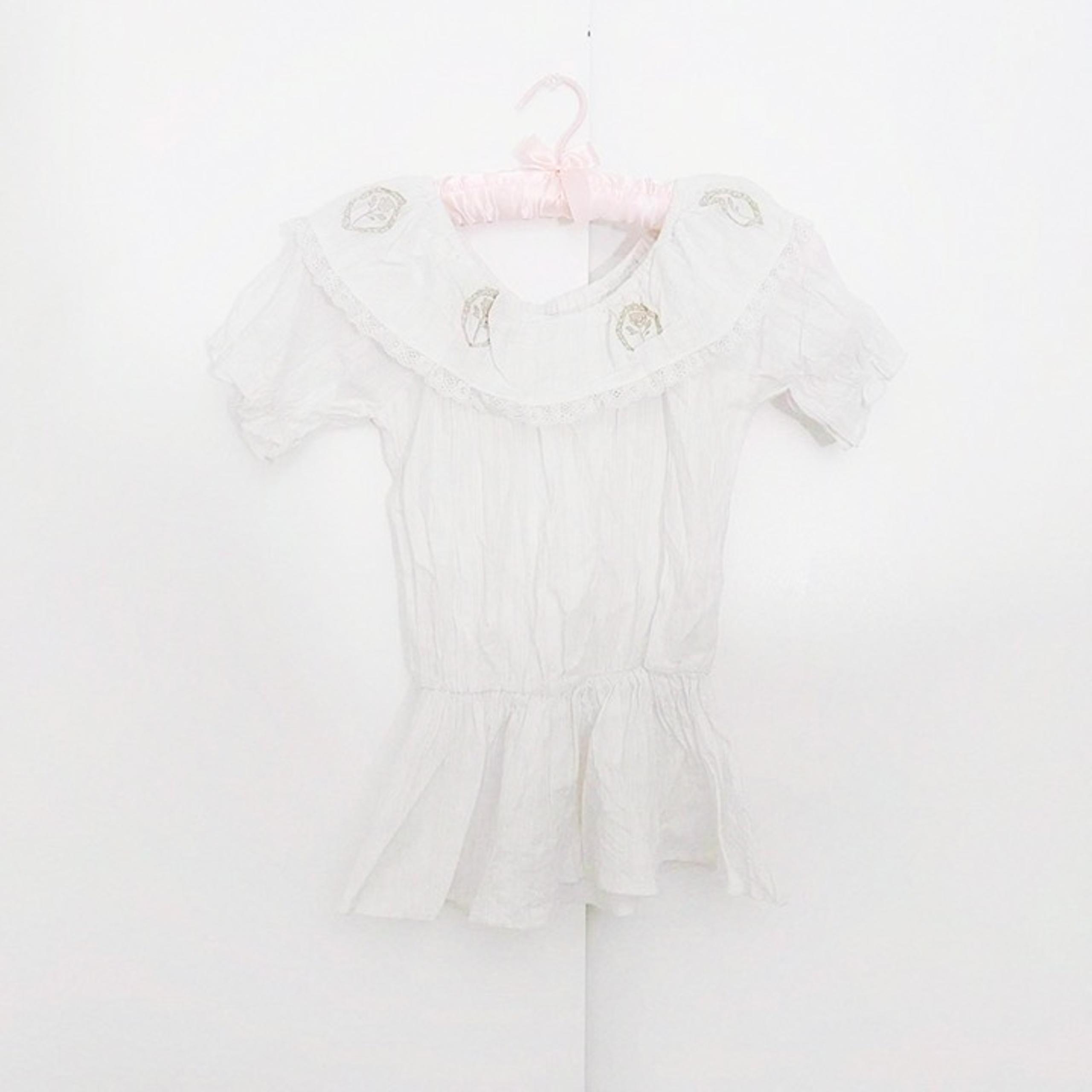 liz lisa penderie rose embroidered off shoulder blouse