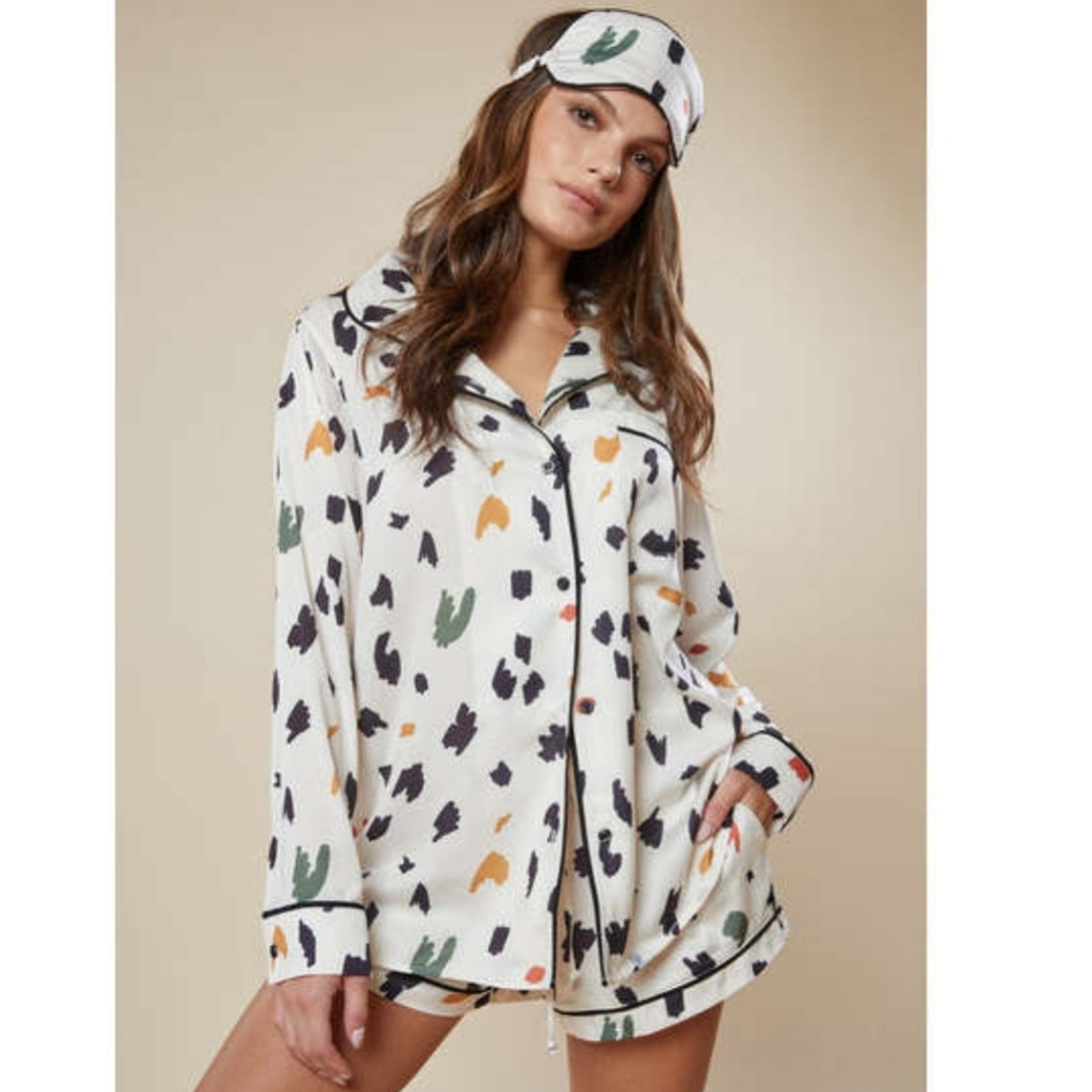 NWT Plush Apparel Revolve Faux Silk Cheetah Print Pajama Top Bottom Set