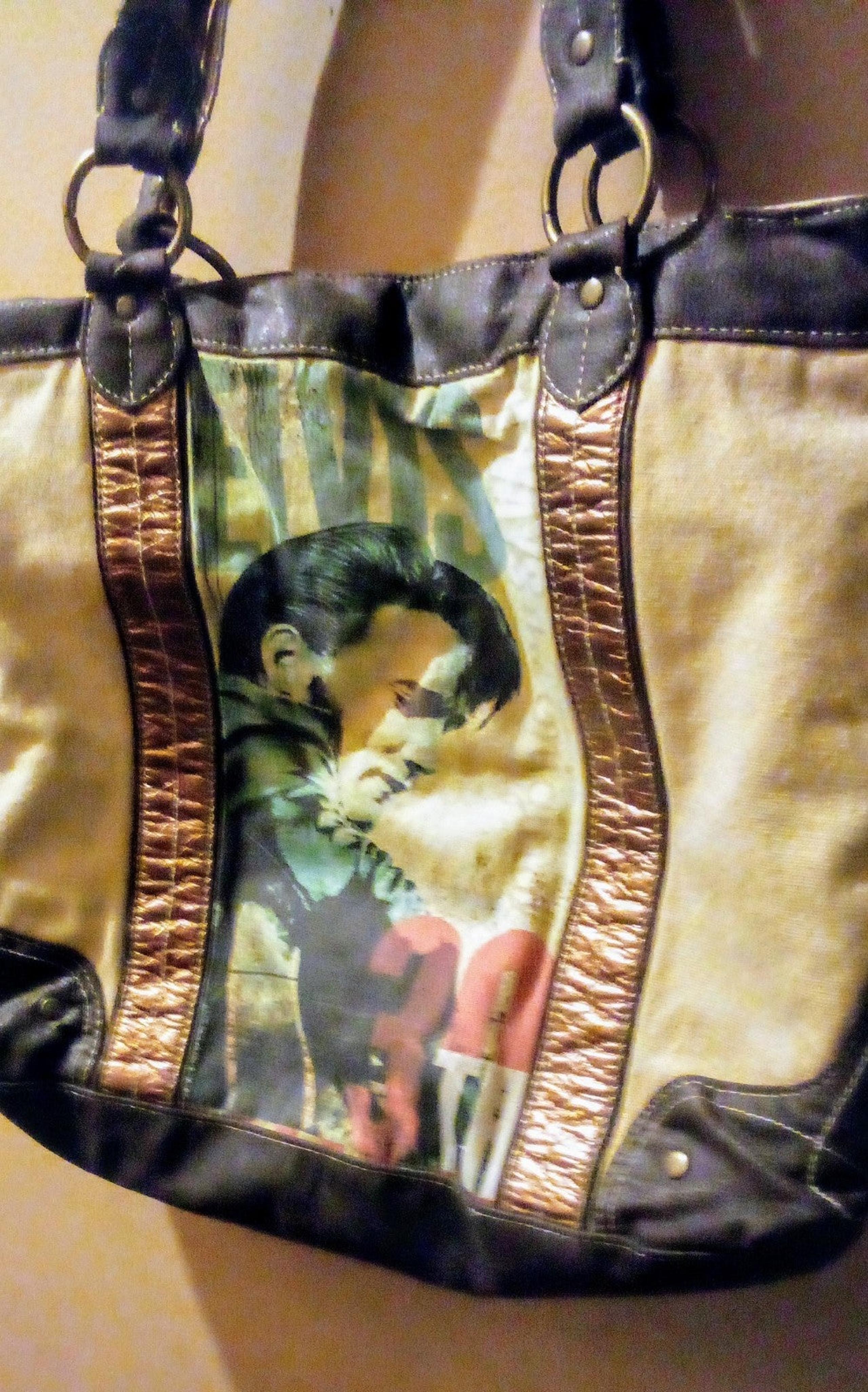 Elvis tote