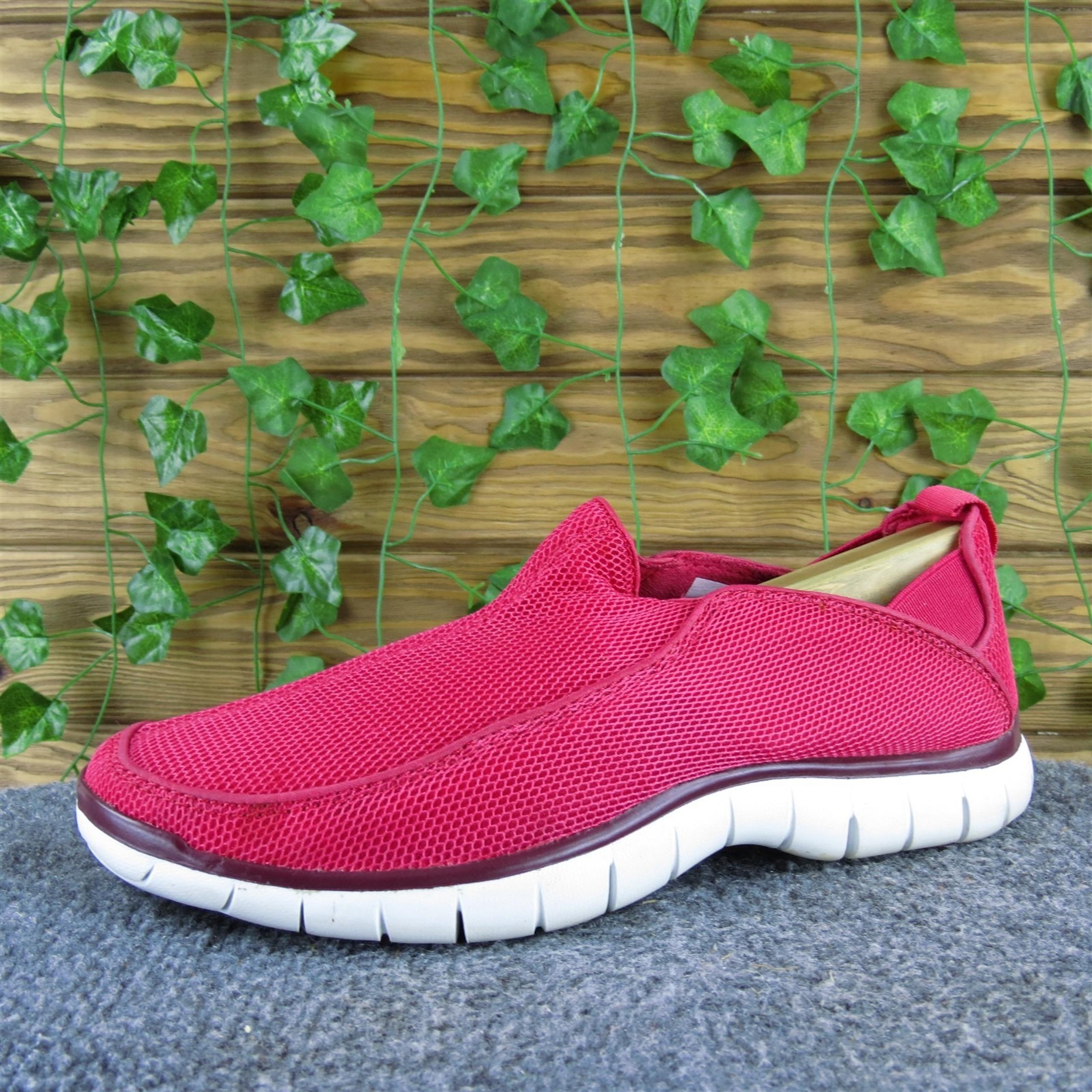 Lands' End Men's  Slip-On Red Fabric Size 11 Medium Gently Used 2025
