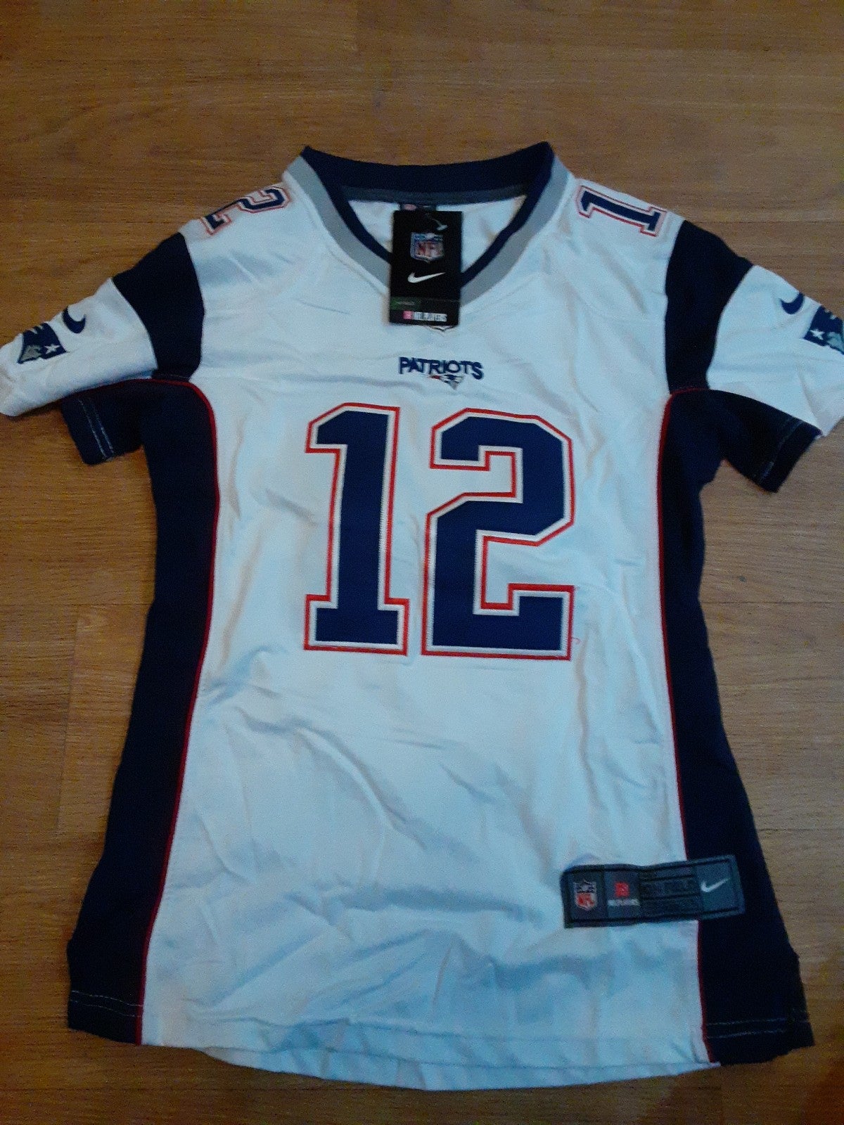 Tom Brady New England Patriots jersey, size m