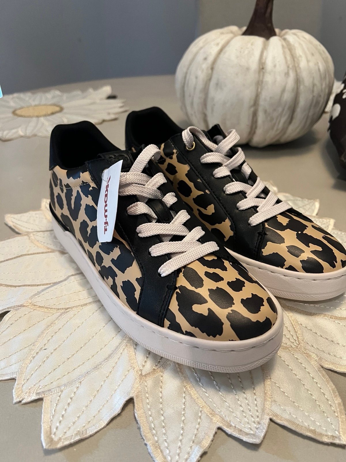 Coach shoes leopard sneakers size 7 new. No box.