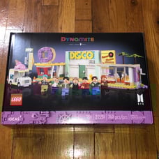 LEGO BTS DYNAMITE 21339