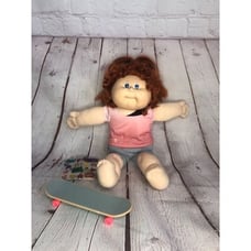 1983 Cabbage Patch Dressed Stranger Things Max Mayfield Cornsilk Red blue eyes