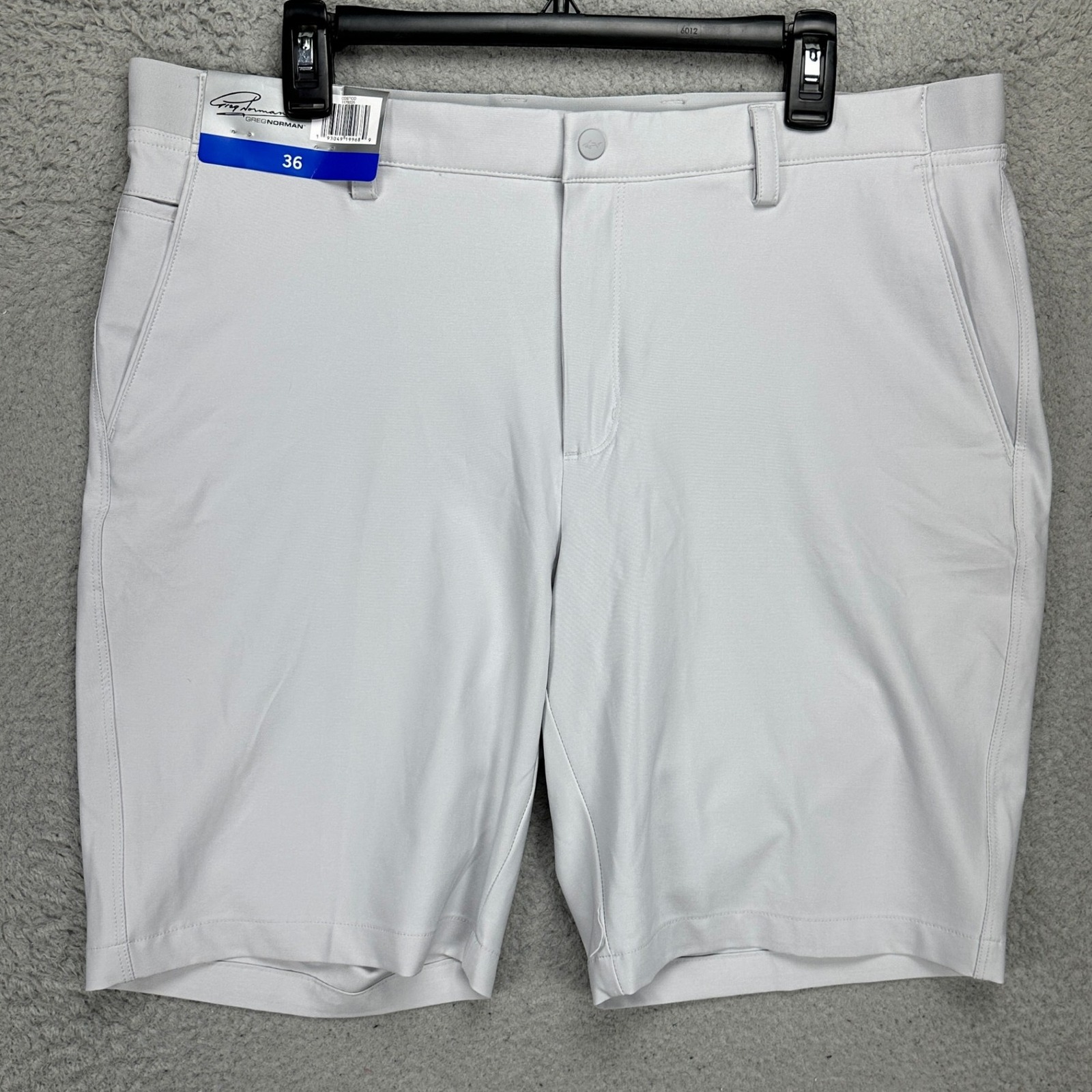 Greg Norman Mens Chino Golf Shorts 36 Light Gray Stretch Waistband Comfort NEW