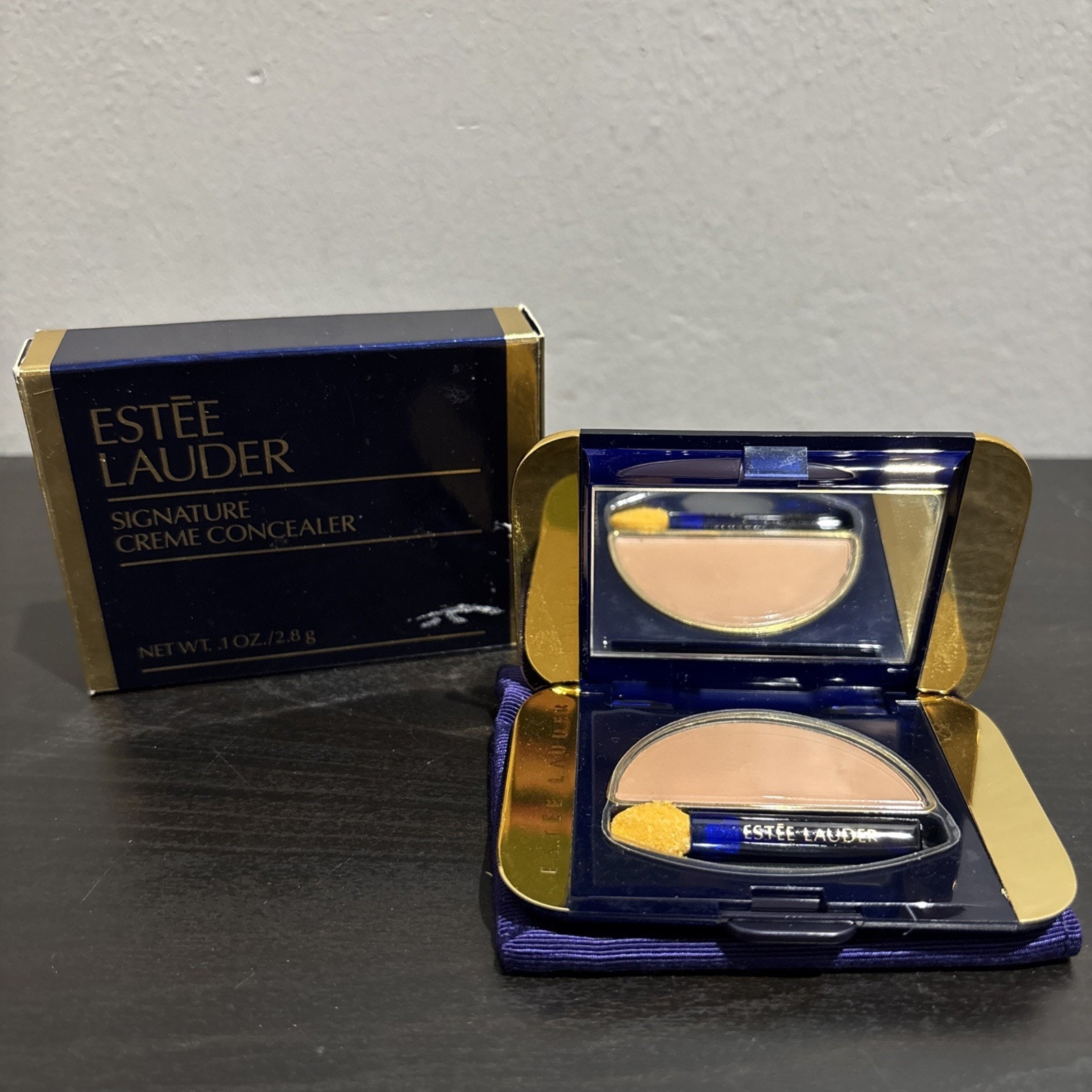 ESTEE LAUDER SIGNATURE CREME CONCEALER MEDIUM-02 (0.1 OZ) New In Box