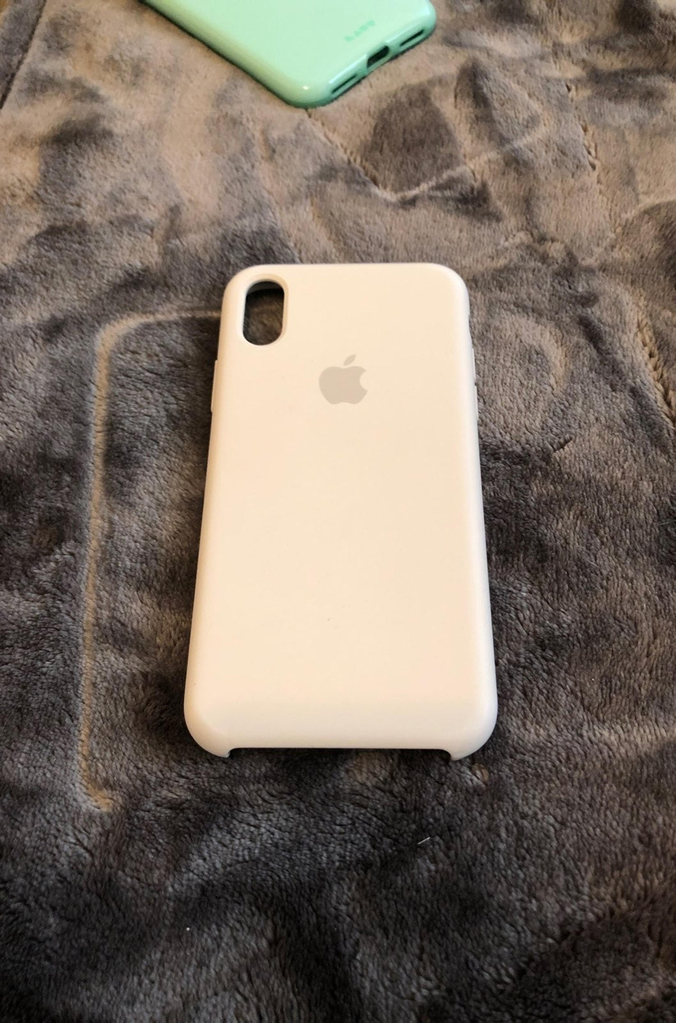 iphone X case white