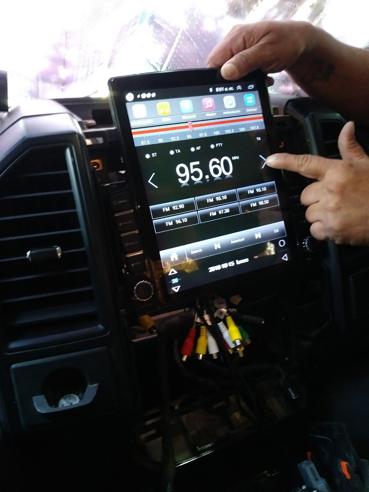 Hook up radios amps subs etc