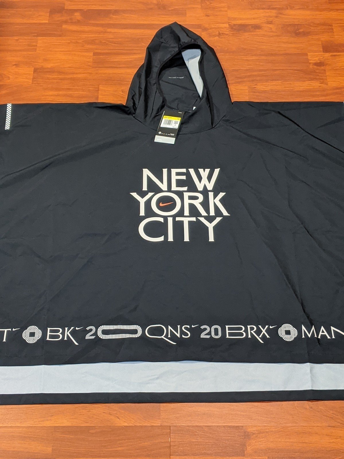 Nike New York City Marathoner 2020 Poncho Jacket 'Black' (size us mens S/M)