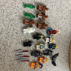 Lego minifigure lot