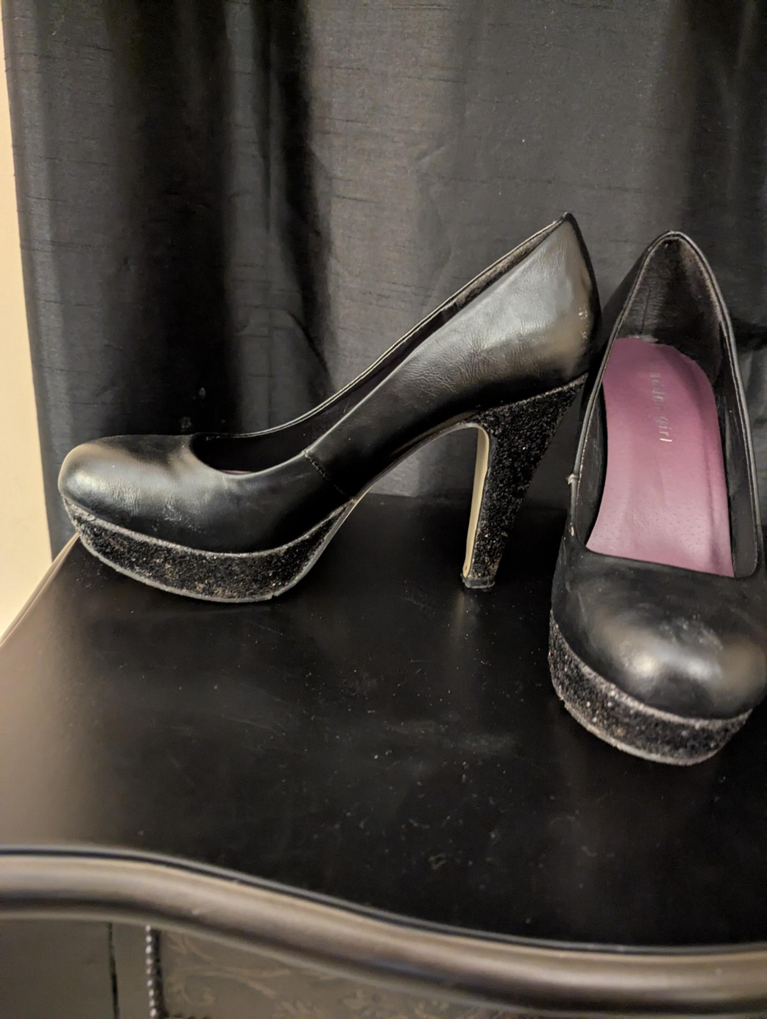 Madden Girl platform heels 8 1/2