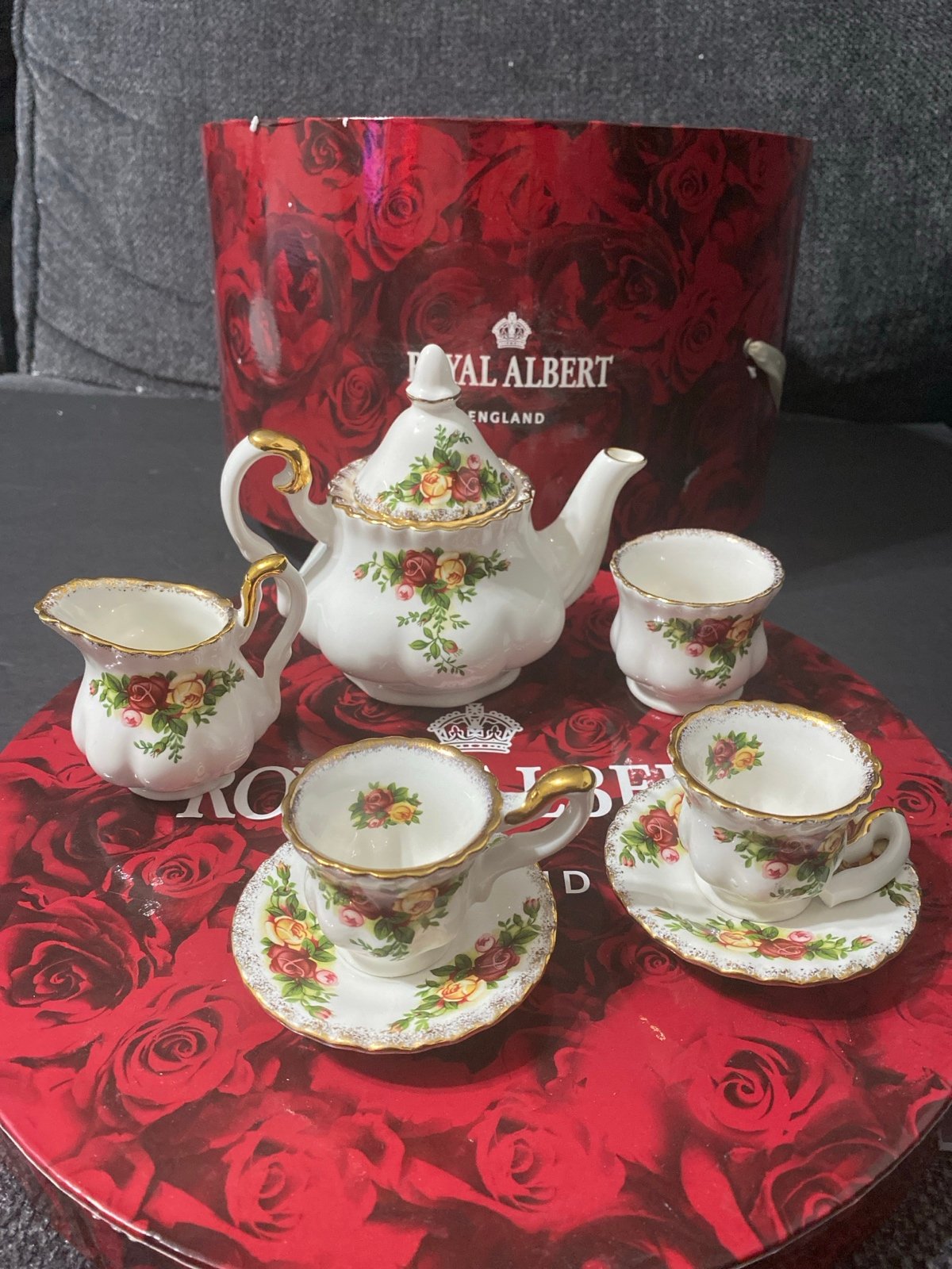 Royal Albert Old Country Roses Mini Tea Pot Set is a vintage collectible