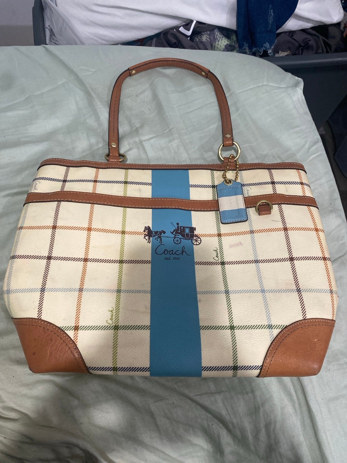 Vintage Coach heritage plaid shoulder bag