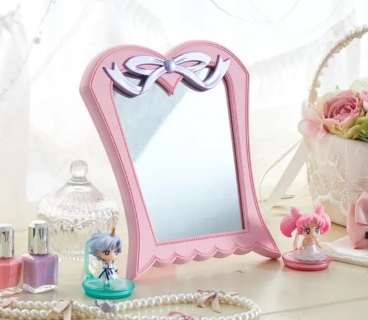 MegaHouse Pretty Soldier Sailor Moon 1/1 Dream Mirror Limited Edition(Brand New)