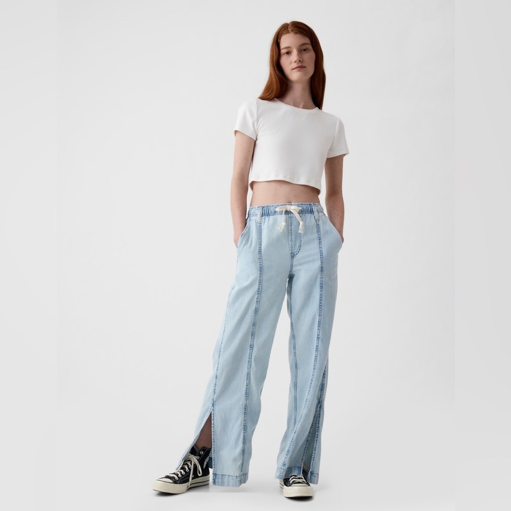 NWT GAP Wide-Leg Denim Pull-On Jeans