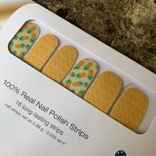 Color Street PINEAPPLE PARADISE manicure set nail strips