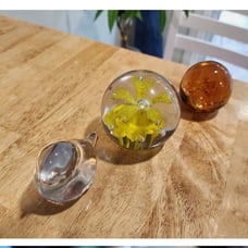 VINTAGE - Lot of 3 Art Glass Paperweights - Flowers(Floral) and Bird, VERY GOOD!