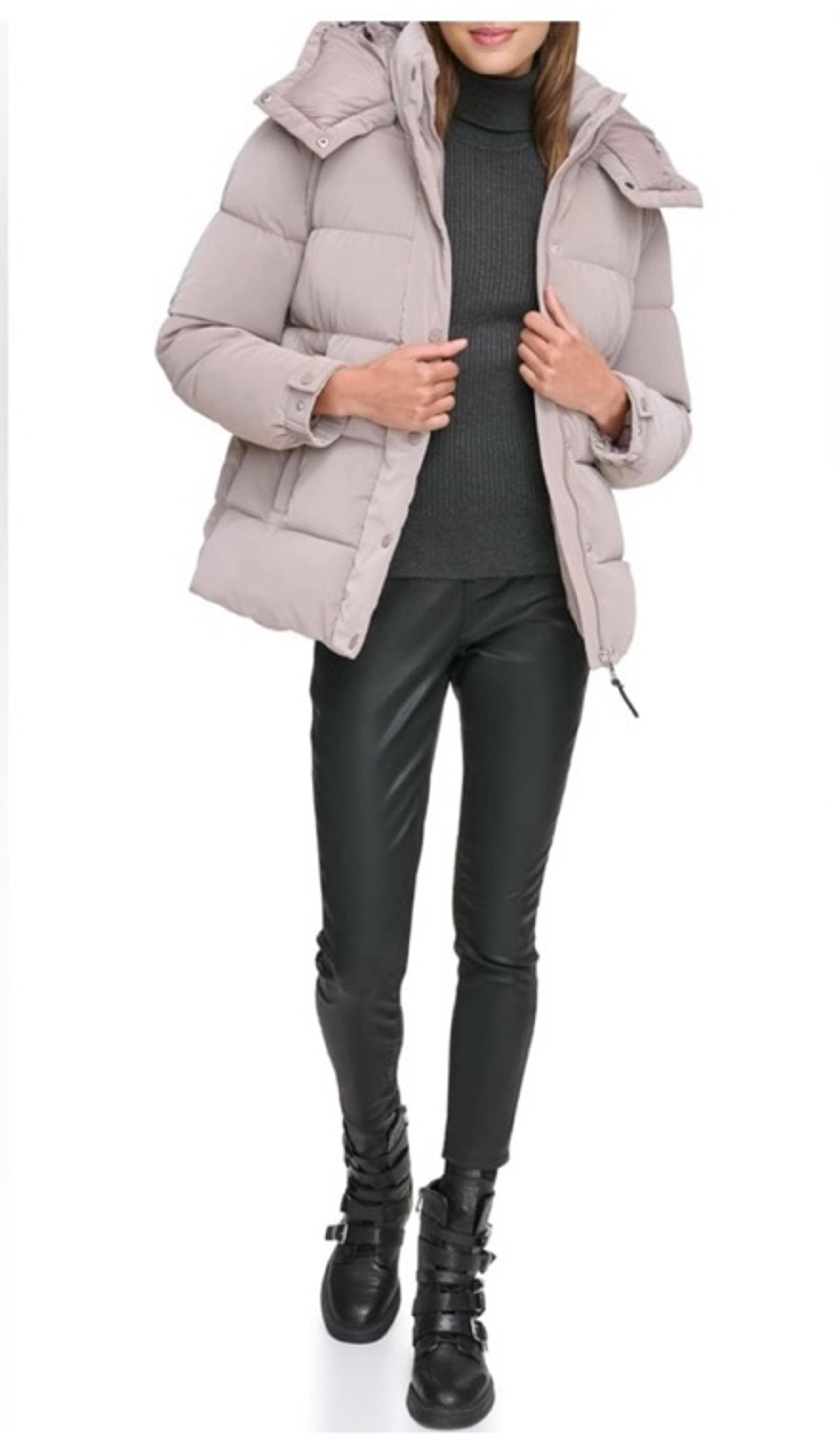 DKNY Women's Down Hooded Puffer Coat Size XSmall Color: Thistle