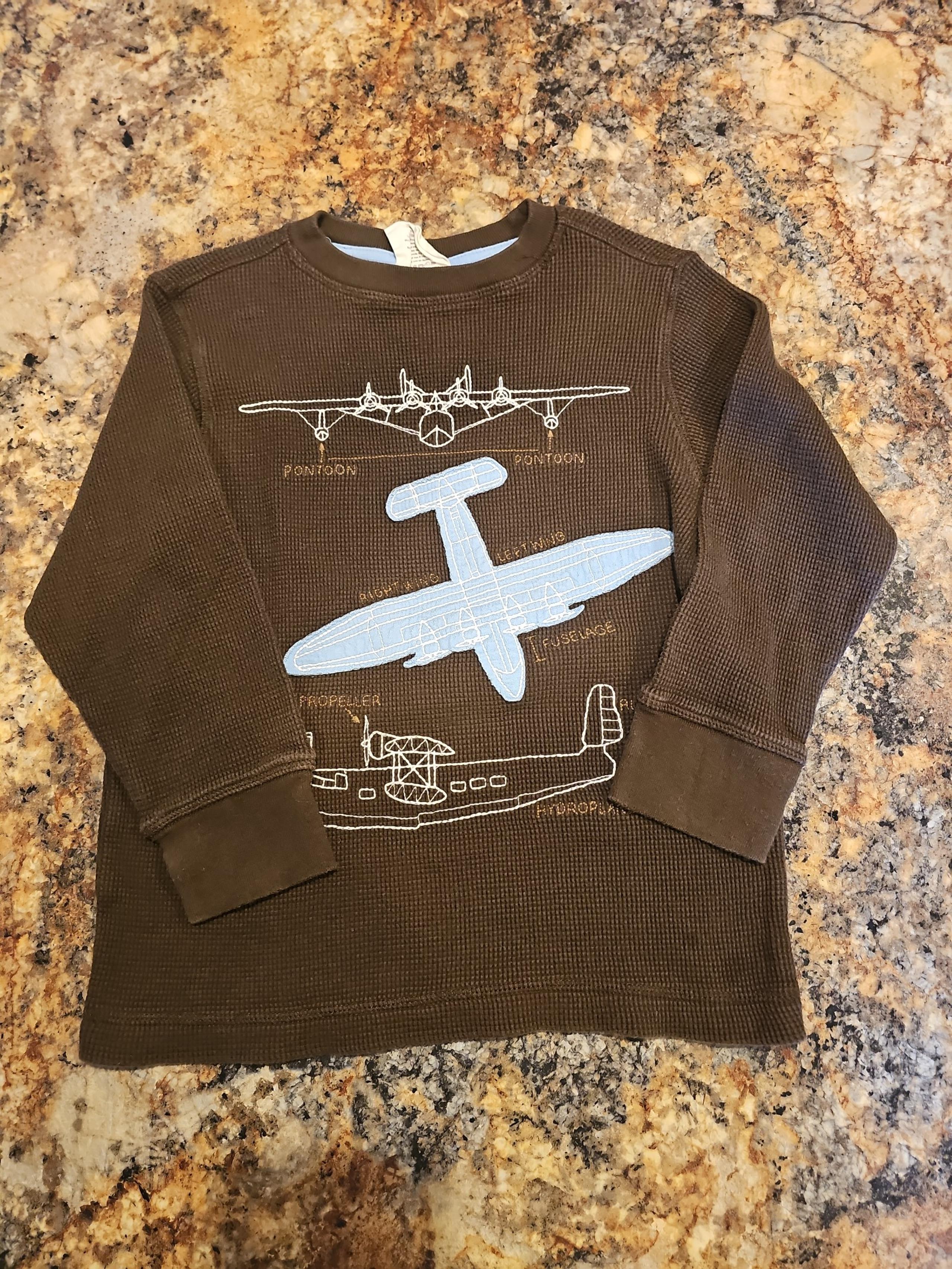 Boys long sleeves size 4