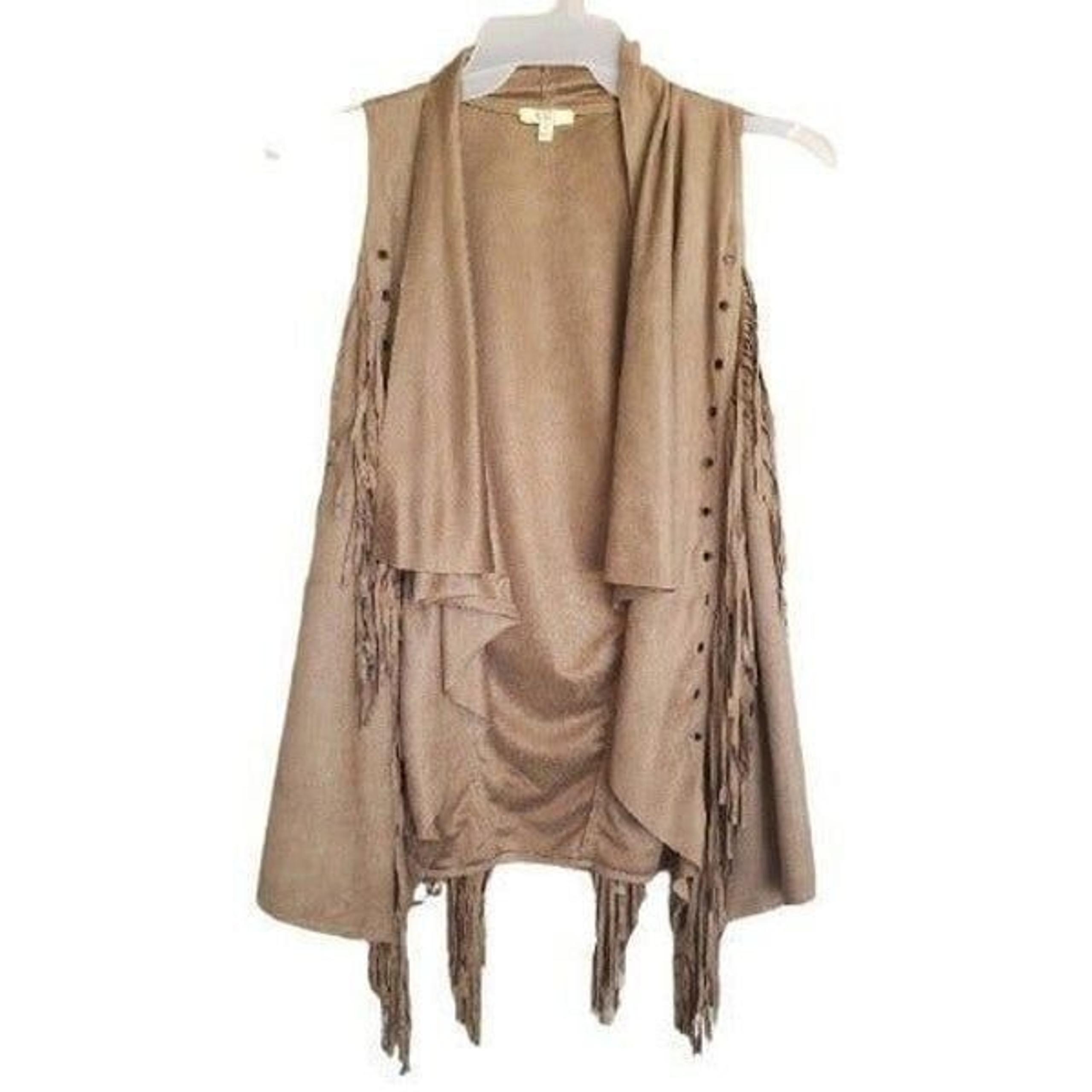Women's Open Cardigan Suede Fringe Waterfall Boho Vest Small Oatmeal NWOT