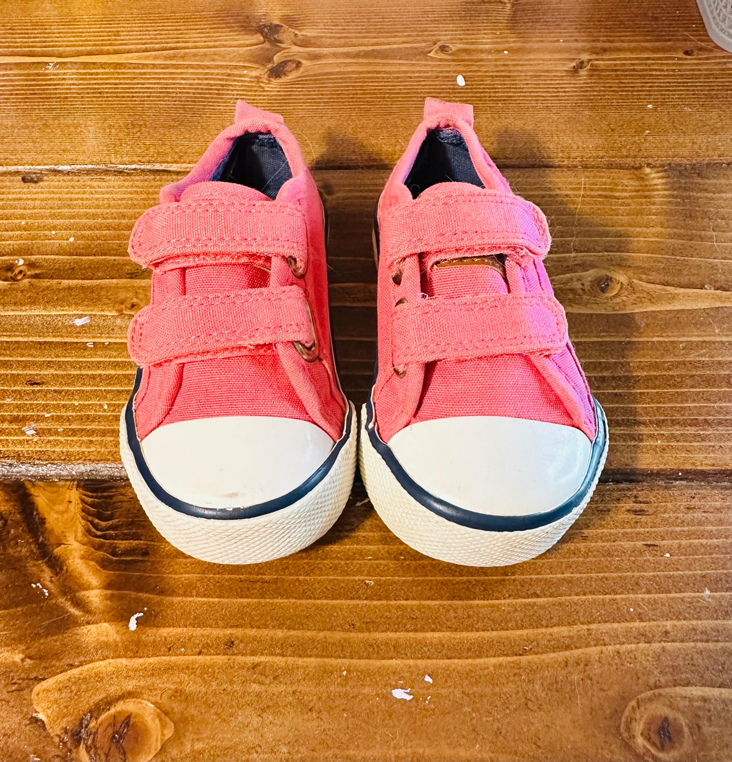Baby girls shoes size 5 - Tommy Hilfiger