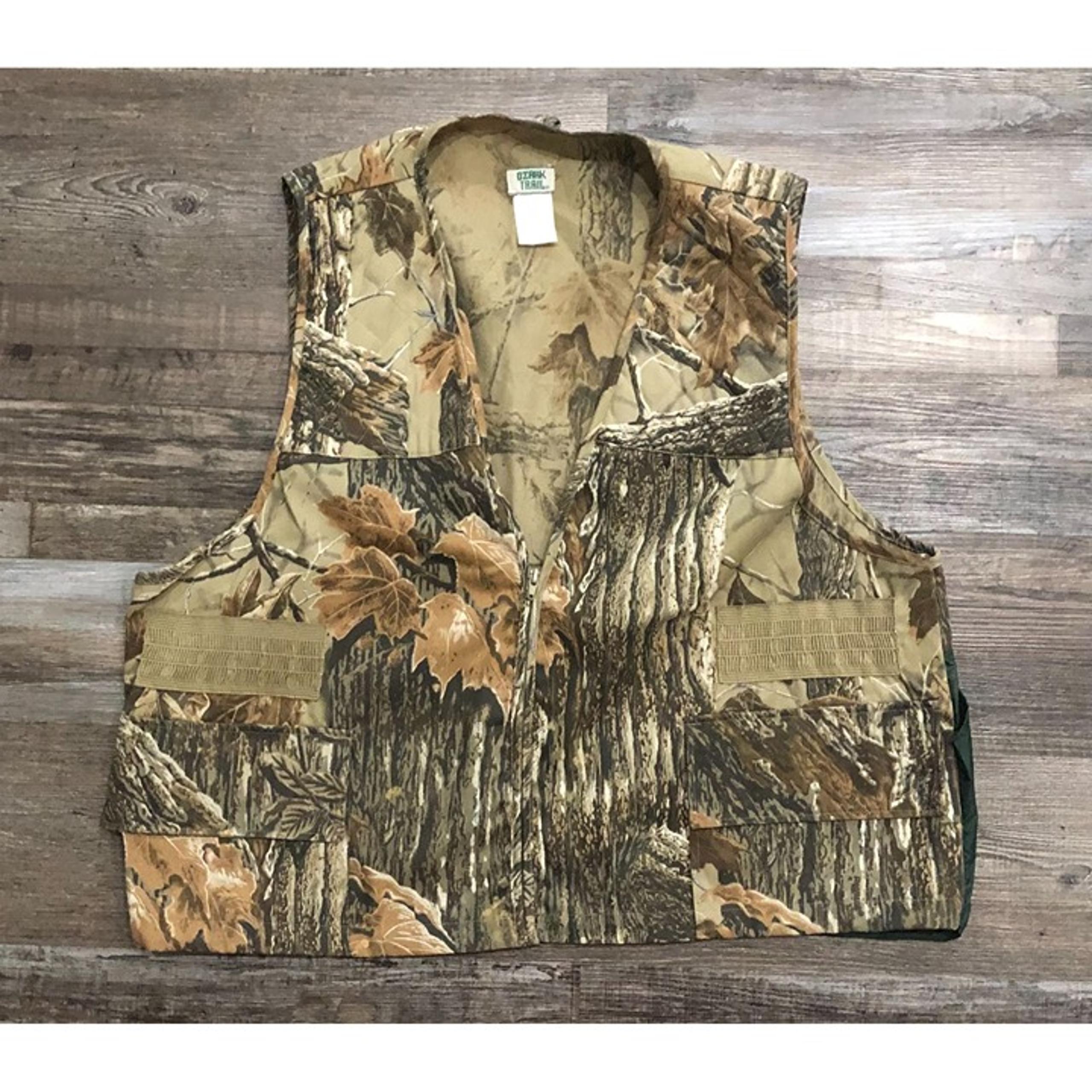 VTG Ozark Trail Realtree X-Tra Brown Camo Hunting Shooting Vest Mens 2XL