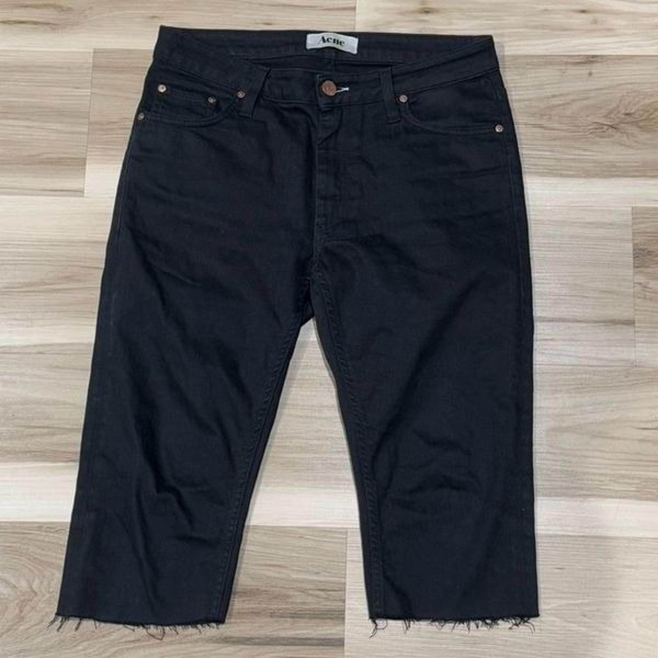 Acne Black Cropped Bermuda Cut Off Shorts Men’s 30