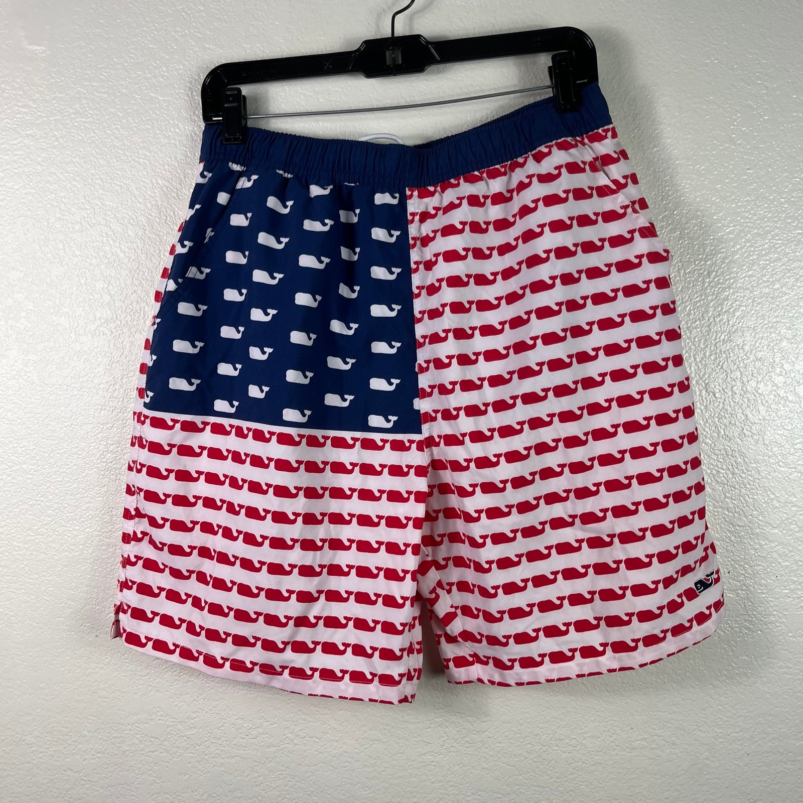 Vineyard Vines USA whale American Flag Chappg Swim Trunks Medium