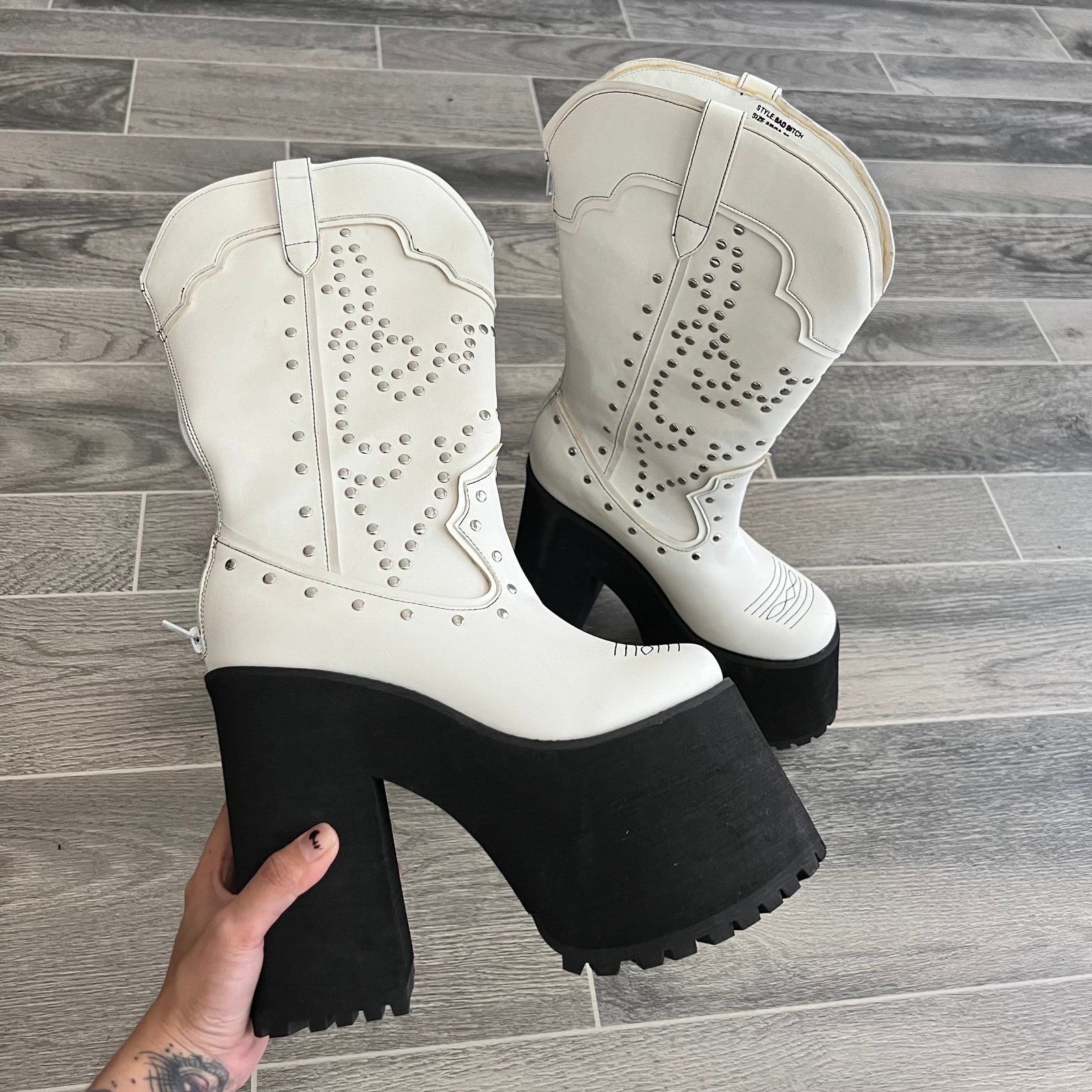 YRU platform cowboy boots
